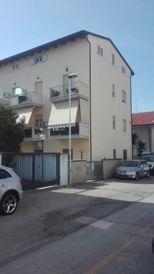 Anto Apartment *